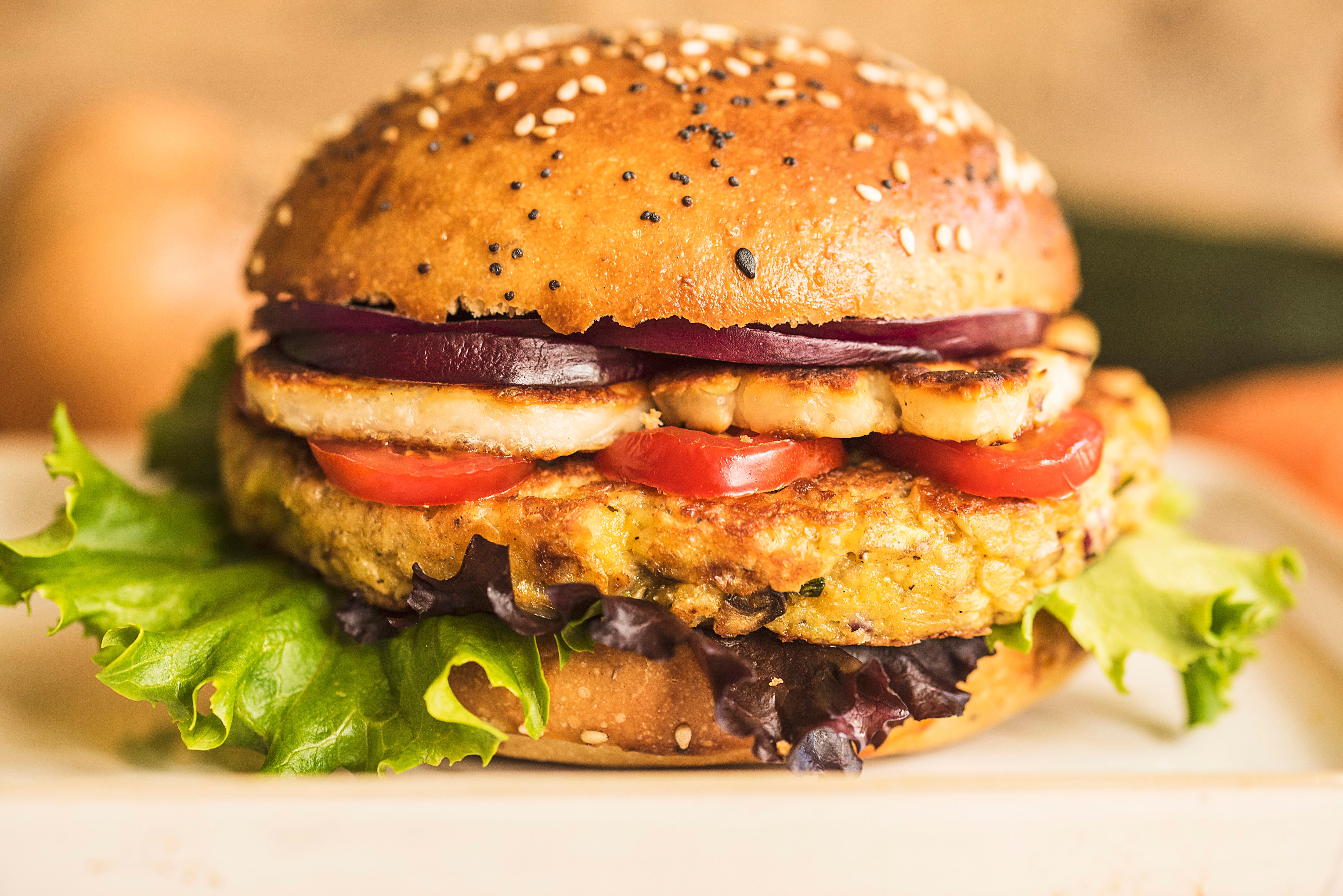 Calder’s Kitchen Piccalilli Egg Burger – Calder's Kitchen