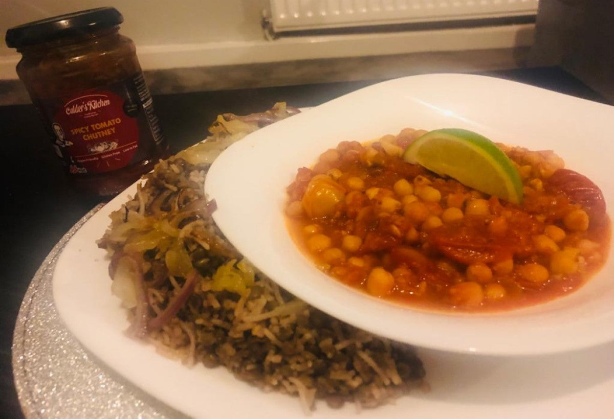  Egyptian Kocheri with Spicy Tomato Chutney & Chickpe Sauce